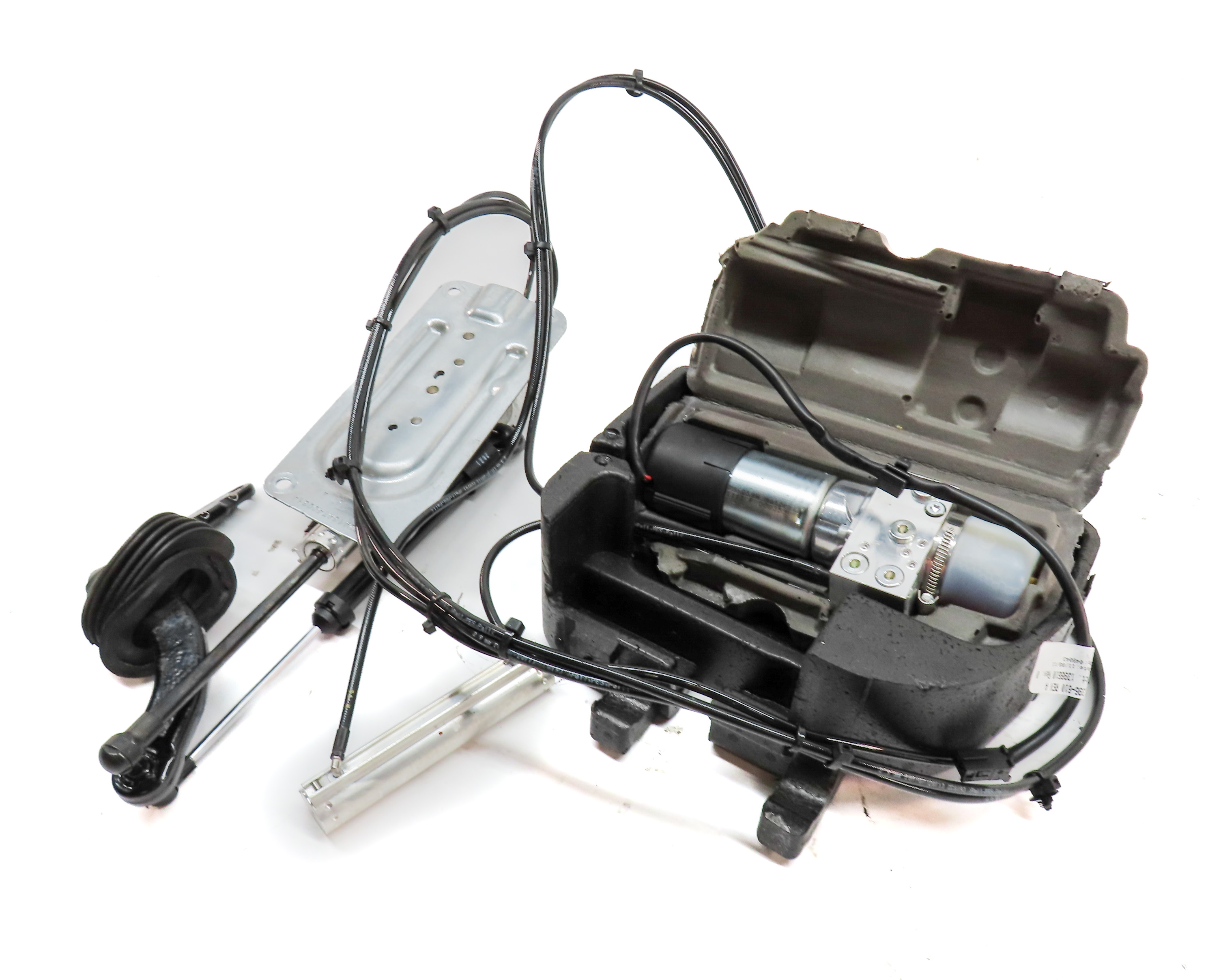 12 MERCEDES GL350 (X164) REAR TRUNK HATCH AUTO OPEN CLOSE HYDRAULIC PUMP SYSTEM — exact item pictured